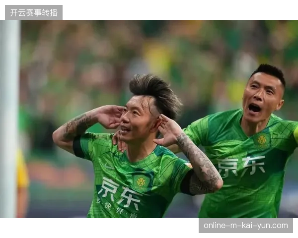 张稀哲用一脚精准的任意球助攻，为北京国安客场逆转奏响了序曲